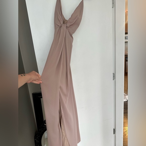 Tobi beautiful blush summer wedding dress - Picture 4 of 4